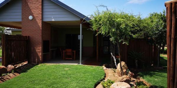Chameleon Bush Lodge Hammanskraal Zewnętrze zdjęcie