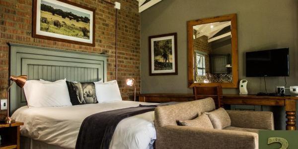 Chameleon Bush Lodge Hammanskraal Zewnętrze zdjęcie